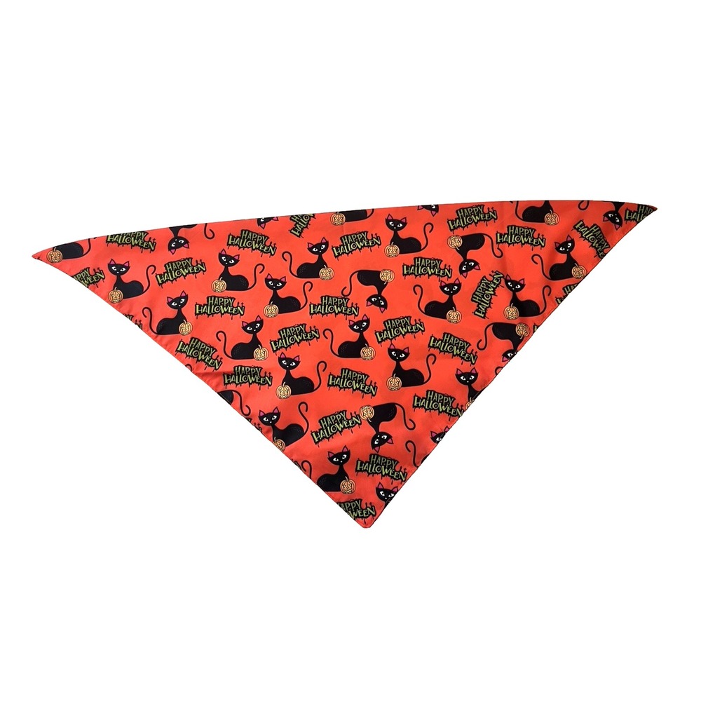 Halloween Dog Bandana Bib Clothing Scarf 31 x 21 x 21 Cats Pumpkins Pet Supplies